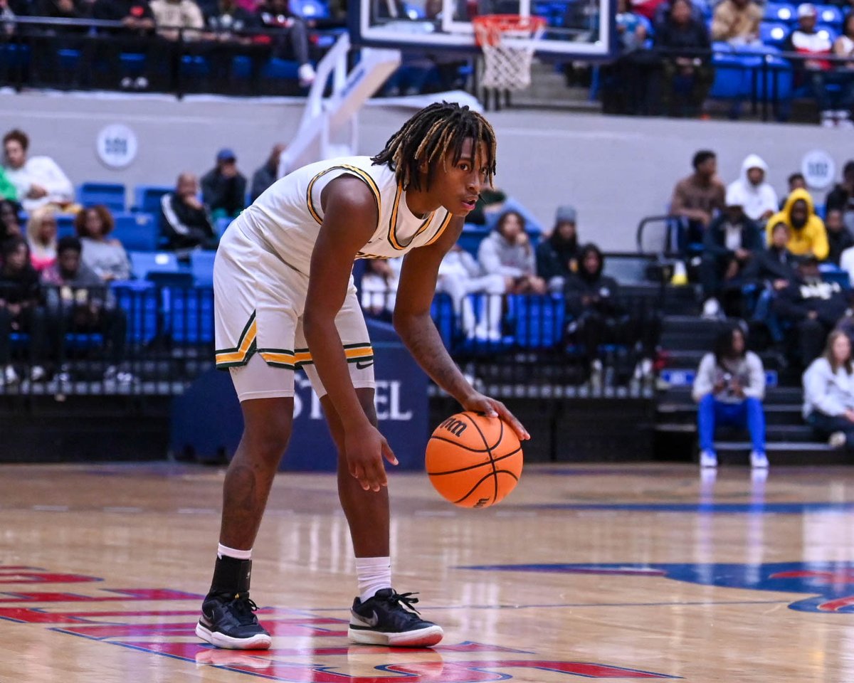 SpencerHighHoop's tweet photo. Please vote Keyshaun Sampton for Player of the Week. 

https://t.co/1O2n9Rm9Ji

Use the link above 
Type Yes in the Box 
Then Vote for Keyshaun Sampton 

YOU CAN VOTE AS MANY TIMES AS YOU WANT!!! https://t.co/vVJGkoSJov