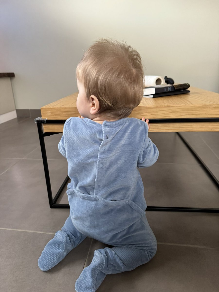 Benjamin tweet media