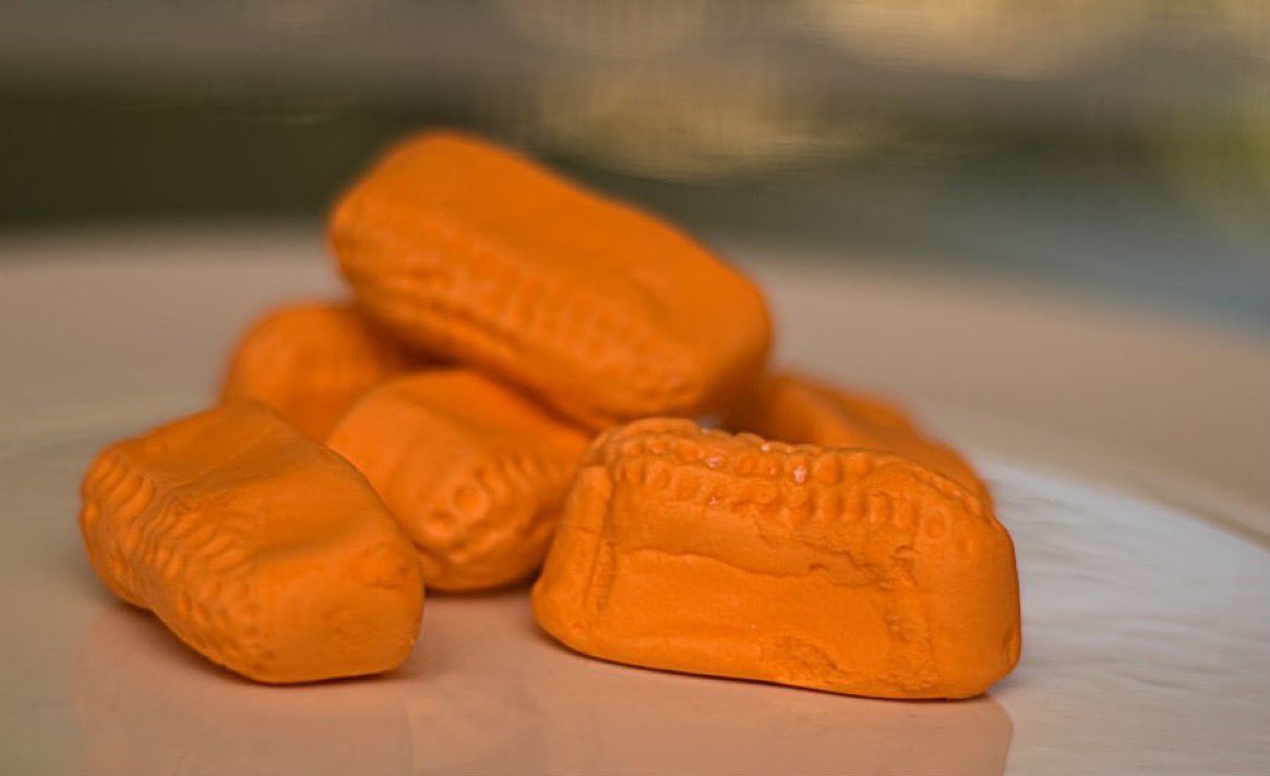Super70sSports's tweet photo. Circus peanuts have had one hell of a run for being a product nobody really likes. It’s the Stephen A. Smith of confections. https://t.co/zWSbKGnBUP