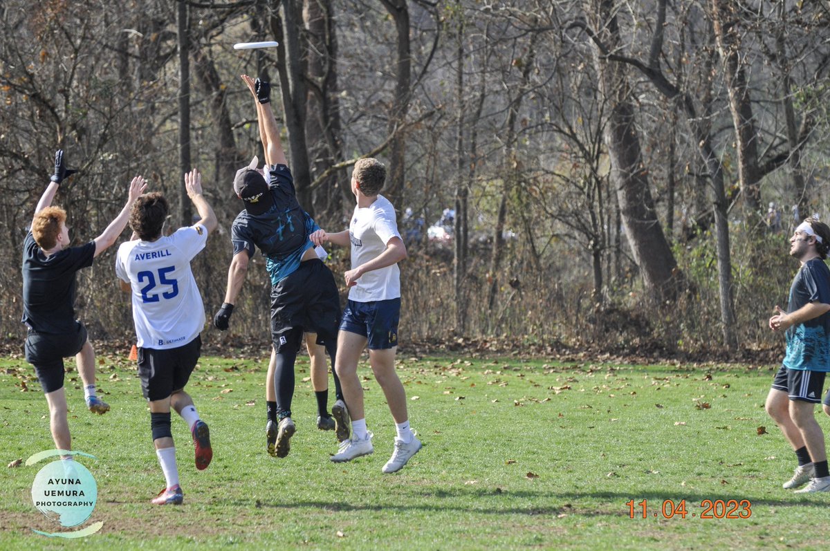 pghultimate's tweet image. Oh- and catch the college @PghShowdown photos while you&apos;re at it 

#littlelate #happy2024 #scs2023 #pghcollege
facebook.com/media/set/?set…