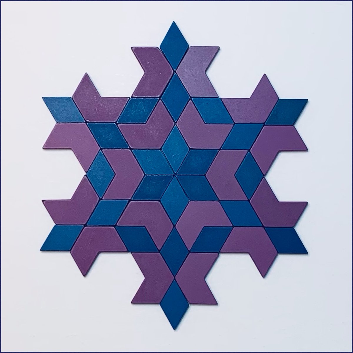 MurrayH83's tweet image. Pattern block play! Koch snowflake created with #21CenturyPB.