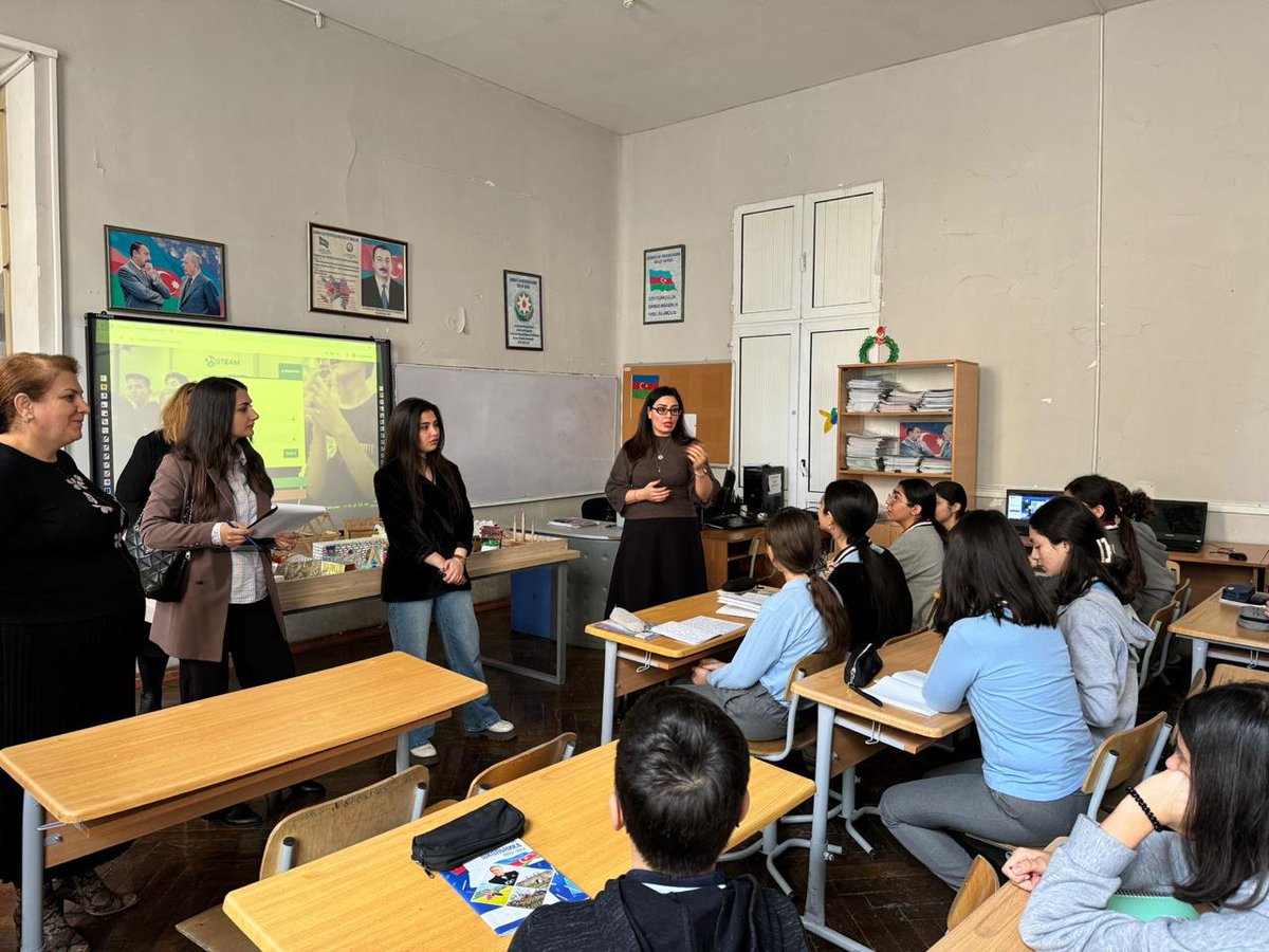 Yanvarın 9-da STEAM layihəsi tətbiq olunan məktəblərdə tədris prosesinə dəstək məqsədilə ilin ilk monitorinqlərinə start verildi. 

#Monitoring #EduAz #ARTİ #STEAMAZERBAIJAN