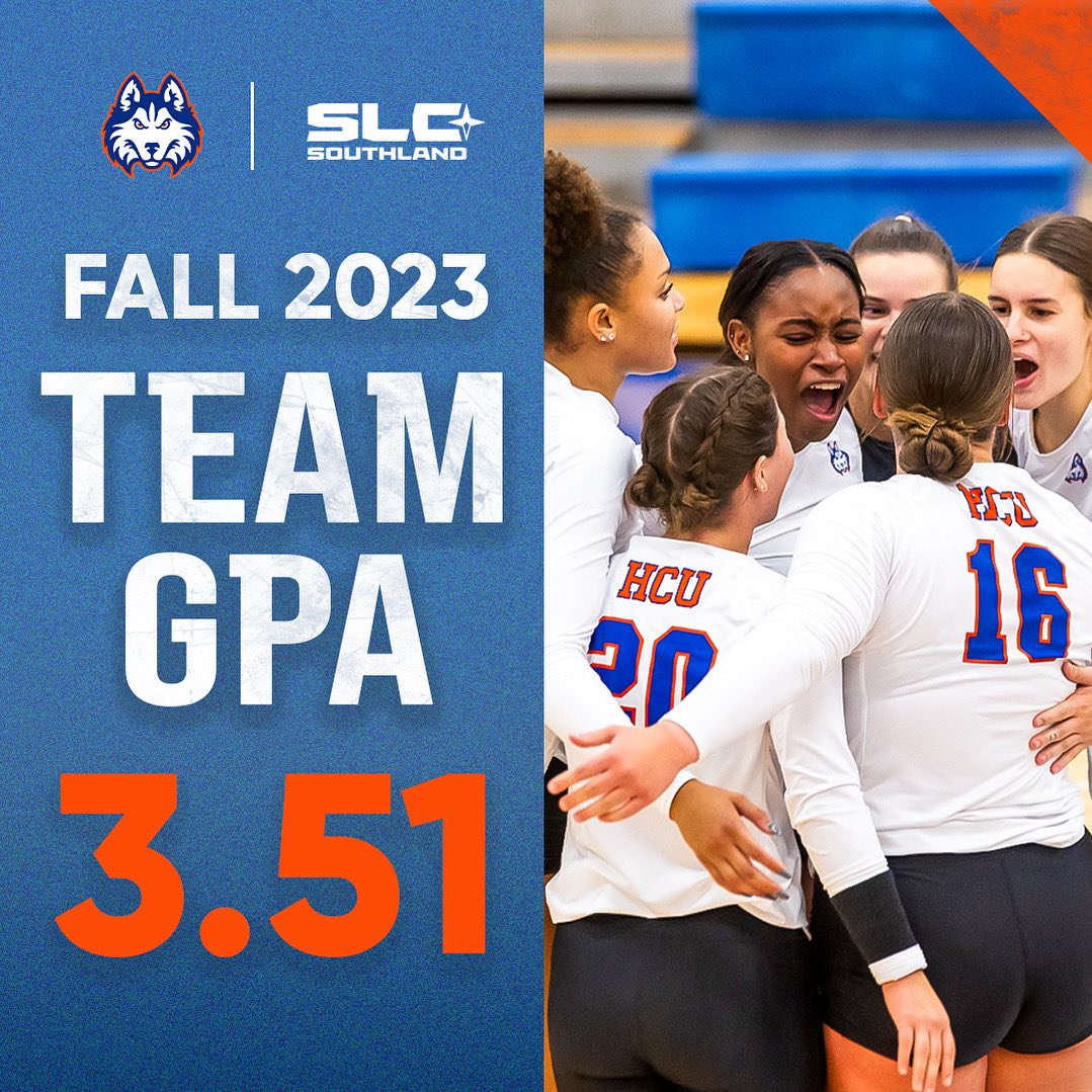 Huskies putting the 𝒔𝒕𝒖𝒅𝒆𝒏𝒕 in student-athlete this semester📚

#dawgsup