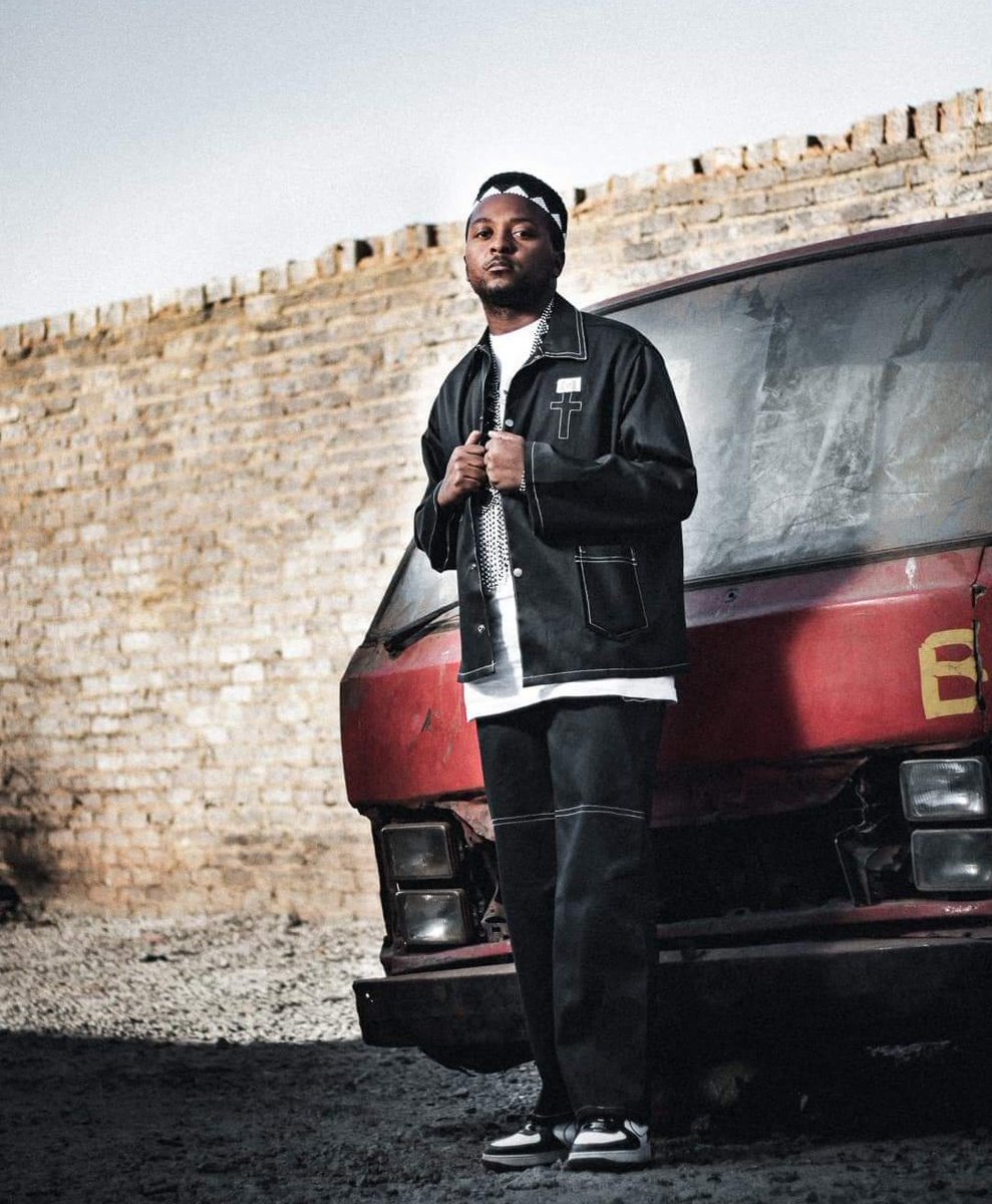 ....OKAY LET'S OPERATE 2024 🤝🏾

<a href="/DJNEP_SA/">DJ N.E.P 🇿🇦🎶💿</a> &amp; <a href="/Producedbyknd/">UNLOCK THE NKWARI OUT NOW 💿</a> 

(FEAT. @Anzo_Islwane &amp; <a href="/Flash_Ikumkani/">Utshintsho</a> ) 🥂

....ON THE WAY 😭🔥🏆🎹💿🇿🇦