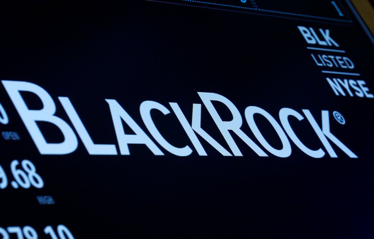 ArchipDeFi's tweet photo. 📄#Blackrock and #VanEck have updated their S-1 filings for the spot #BTC-#ETF. https://t.co/HJfEi7lADu