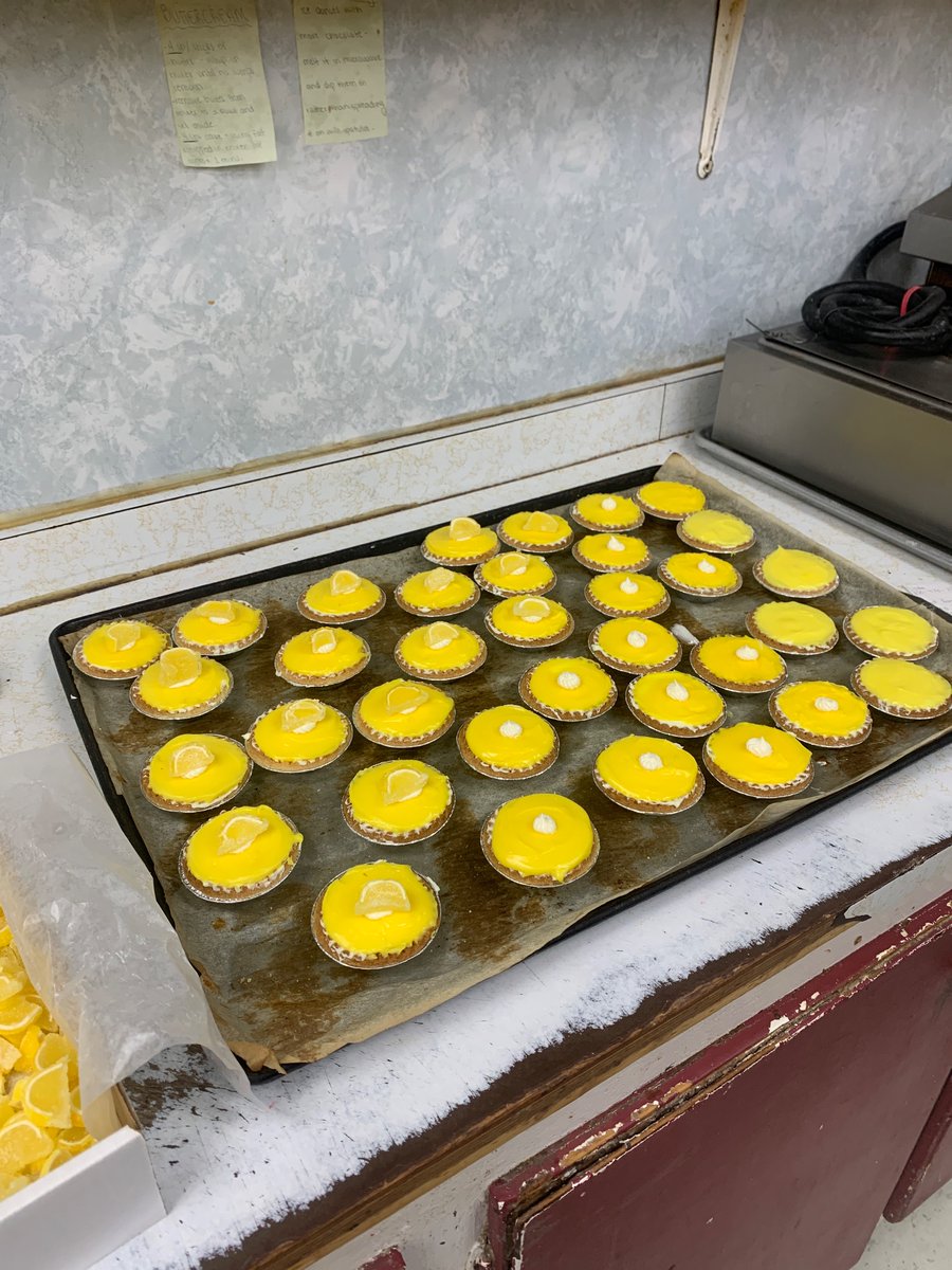 Bopping along to Pig Bag listening to <a href="/BBCTeesSport/">BBC Sport Tees</a> while icing my lemon tarts at work today. I may be in Canada but I’m #Boro ‘til I die!