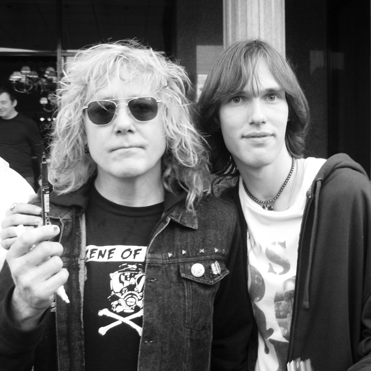 I am shocked. #JamesKottak 
Great drummer, cool guy... a true rock star! RIP