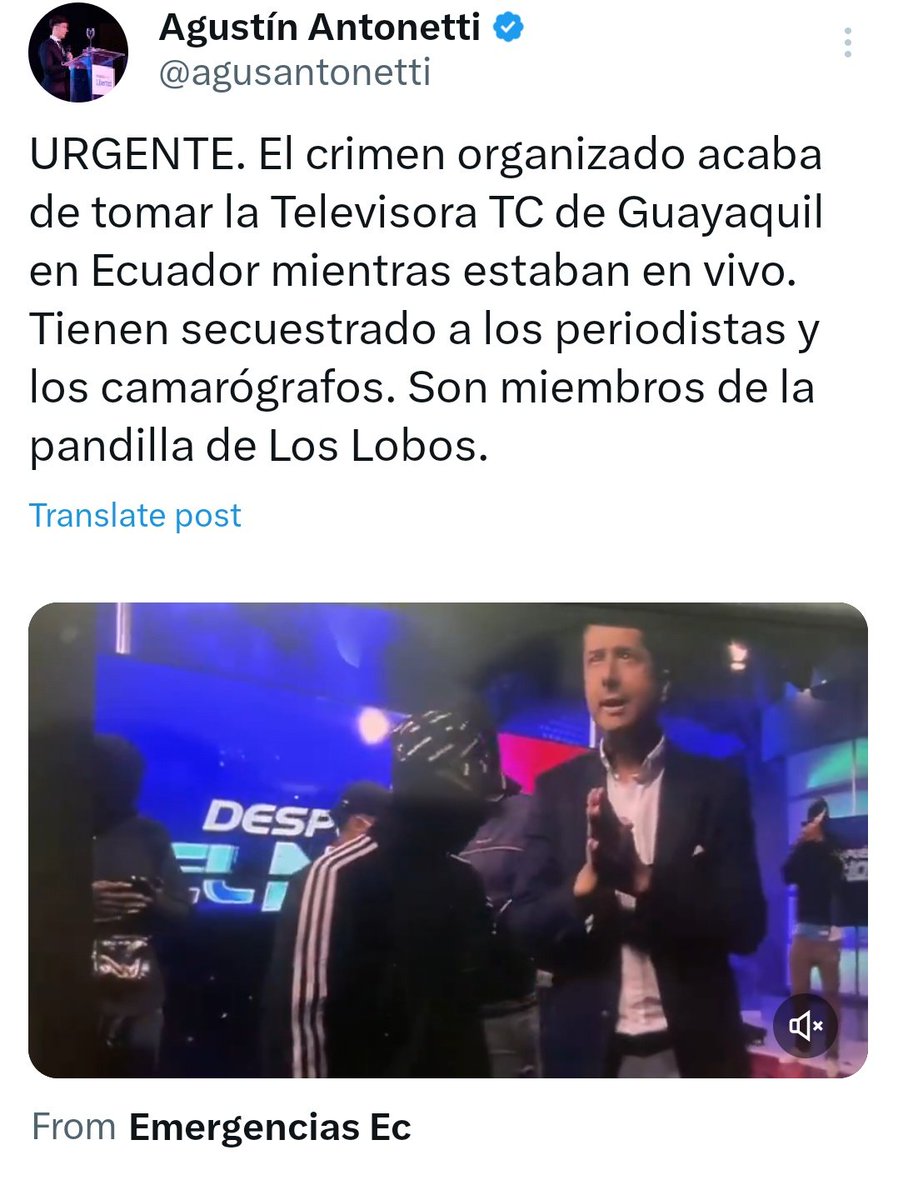miguelcgangel's tweet photo. Lo que esta pasando en Ecuador 🇪🇨 es INCREÍBLE. 

Se escapó el narco más grande del país,  el gobierno dicto estado de sitio y se ha desatado una guerra.

Policias siendo cazados, terroristas hasta en la televisión.  Universidades siendo tomadas.

Bolivia 🇧🇴 debe mirar estas cosas y darse cuenta que es lo que pasa cuando dejas que tu país se vuelva un narco Estado y los principales maleantes y narcos como los masistas, tengan poder.