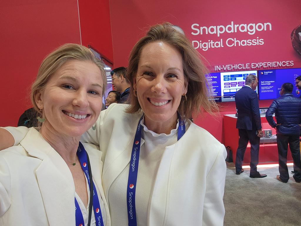 Twinning at #CES2024 with @Clareconley come see us in the West Hall #4901 #TeamQualcomm