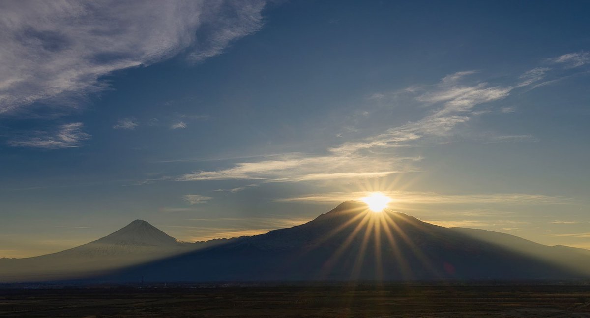 Mount Ararat at sunrise. Photo by Sevak Asryan. #Armenia #Armenian #Armenians #NoahsArk