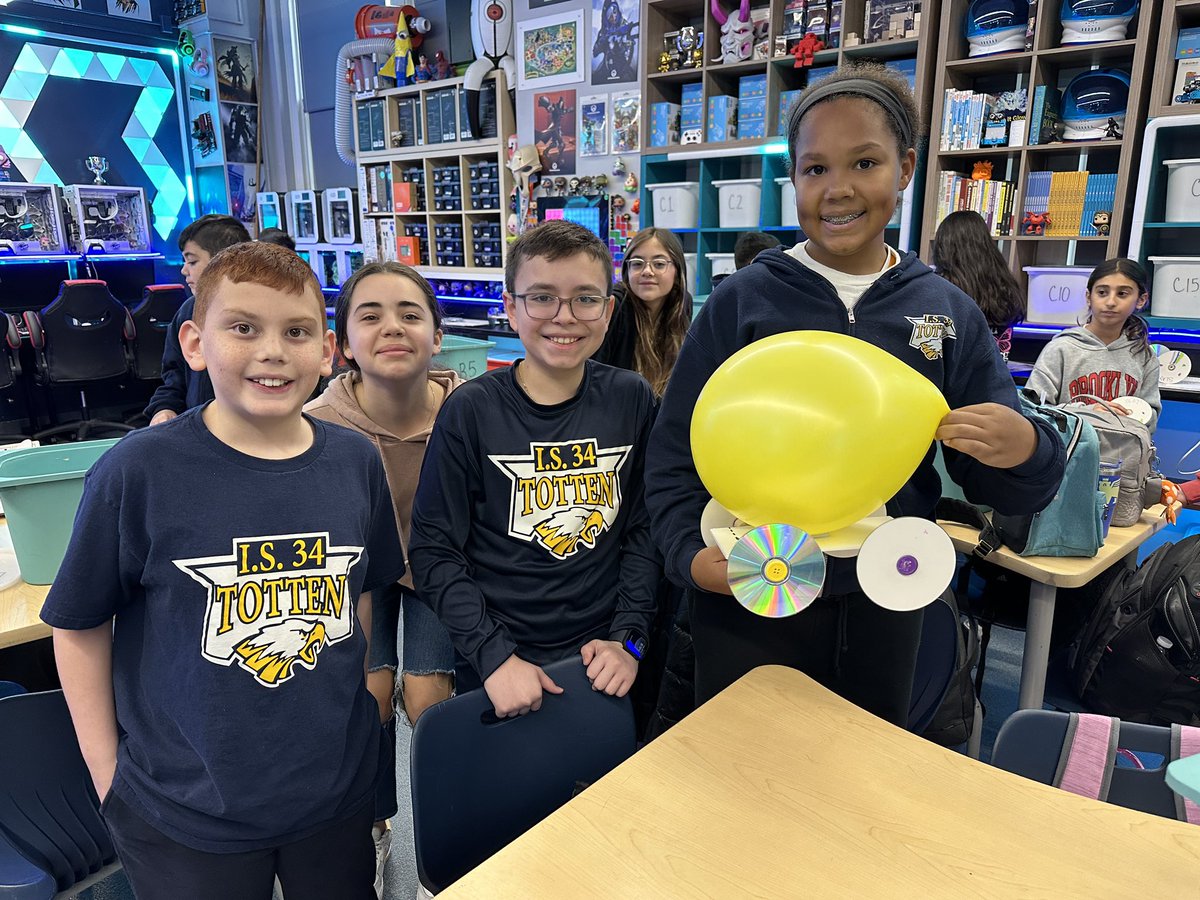 Mr. Russo tweet media