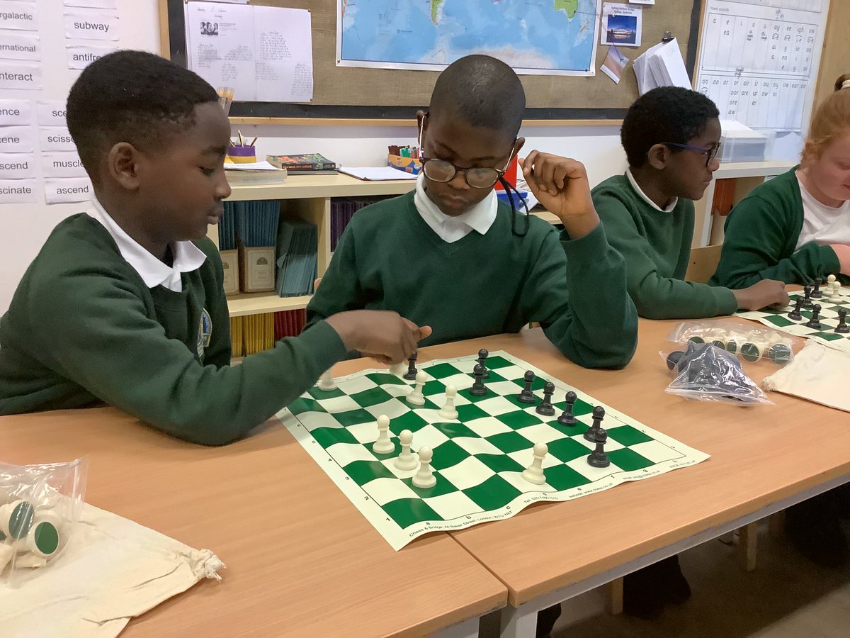 ComputingHG's tweet image. Y5: Introduction to chess, using the pawn ♟️ 

Children remained focused throughout our first chess lesson. We were able to identify coordinates and describe the different rules for the pawn. Excellent resilience skills on show 👏 

#HardwickGreenPA
@CSCTeesside