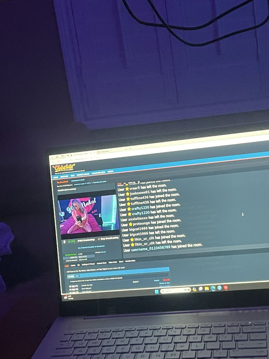Content from nikkilynnerotic