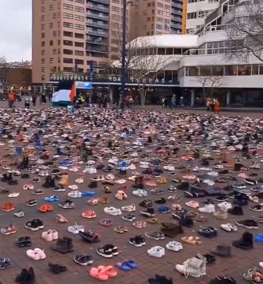 mhdksafa's tweet image. Thank you Netherlands. In memory of 12,000+ Palestinian children killed in Gaza!

Don't stop talking about Gaza.