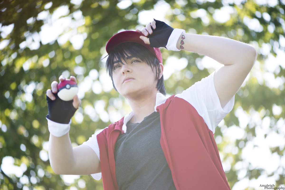 playwryghtcos's tweet photo. Chatting with @xXbossbotXx today about pokemon and I just wanna post and make pokemon cosplays now~

Here's Red!

Photog @AmaleighPhoto https://t.co/wu5klLJd9A