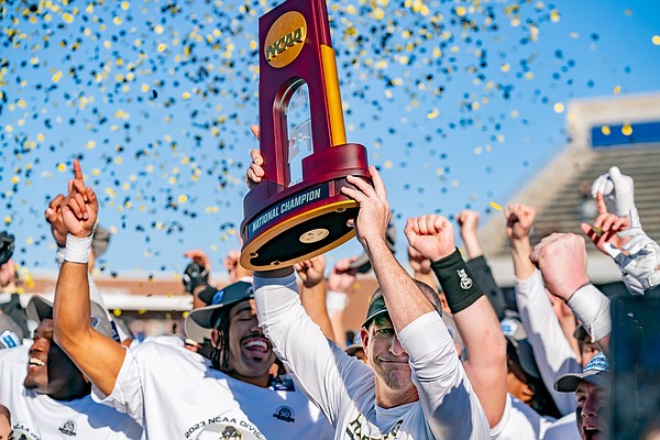 WASHINGTON -- Arkansas' U.S. senators recognized the Harding University football program Tuesday on the Senate floor, for the Bisons' Division II national championship victory. arkansasonline.com/news/2024/jan/…