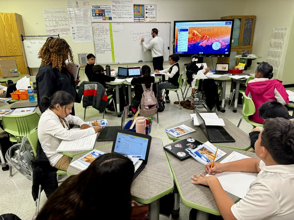 TAGinPG's tweet photo. On the first day back, the unplanned walkthrough showcased curriculum implementation, evidence of writing, leveled questioning, data 📈 and SEL 🫶 #happytobeback #wingswodeowlpride @DrReyC @Dr_Delgado1 @MJJackson1906 @TransformDISD https://t.co/0RSdAfiKJF