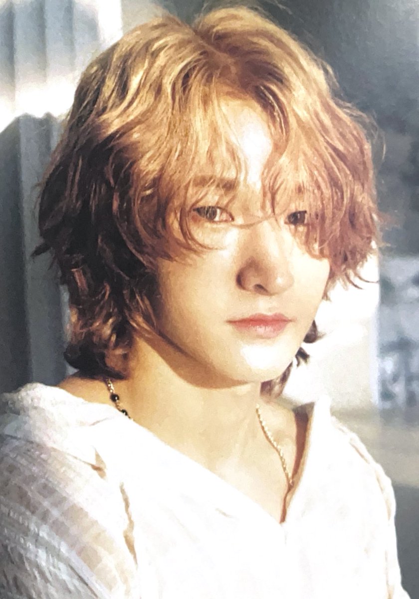 KJHGALLERY's tweet photo. be mine  #준지 #JUNJI #OnlyOneOf #온리원오브 #dOpamine #ThingsICantSayLOve https://t.co/rumhwaGL1s