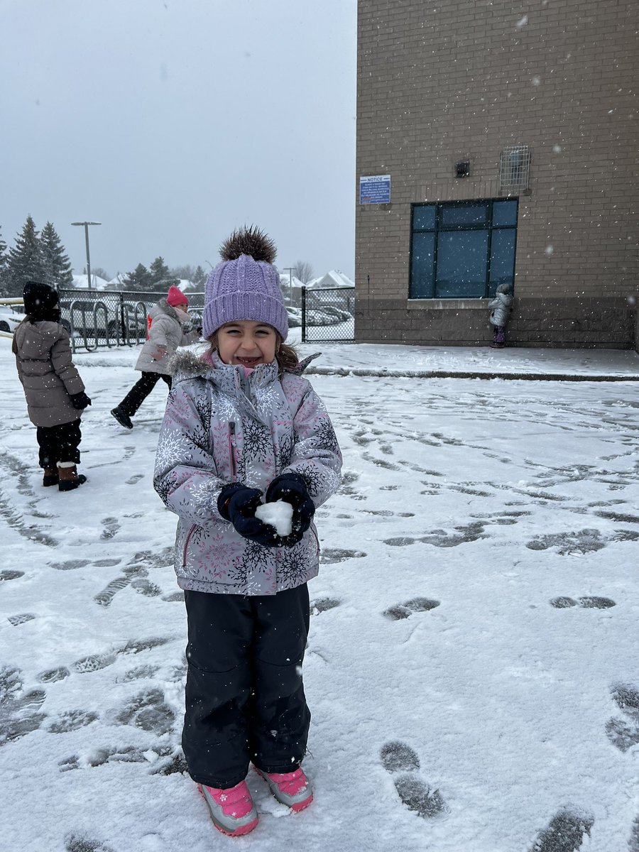 Ms. Gomes tweet media