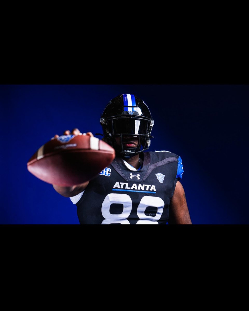 Committed 🖤💙. <a href="/GeorgiaStateFB/">GSU Football</a>  #Blessed🙏🏾