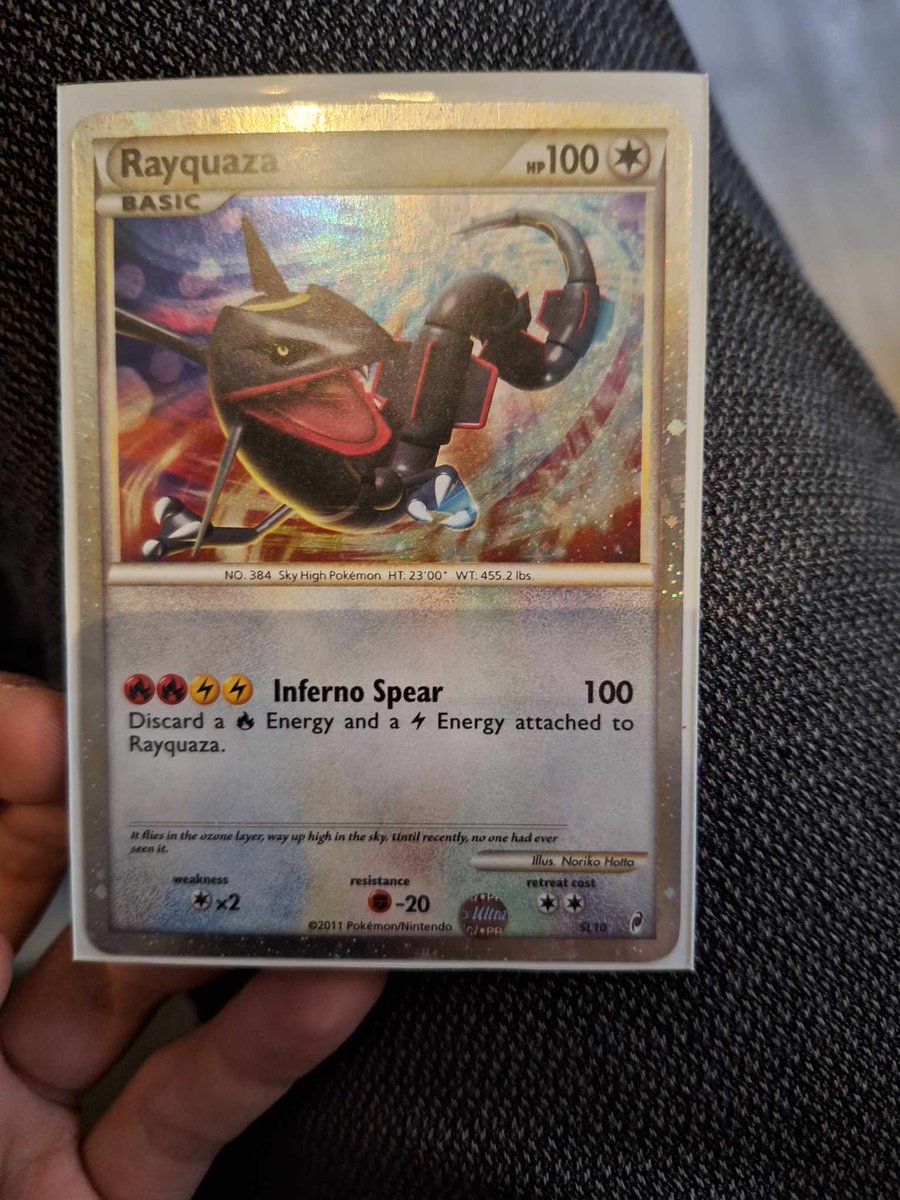 Knoxx98's tweet photo. @Buddhakb1 @BUYSELLTRADETCG @TattooedBST @CardboardBanger Great catch ! Got this bad boy hehe, I still need to grade it https://t.co/W15pR4gBMo