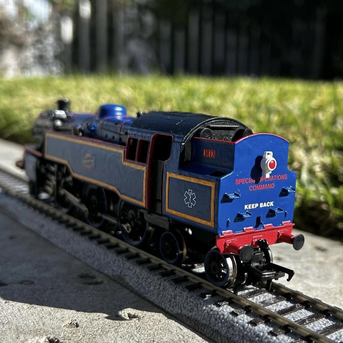 starting off 2024 with my custom interpretation of belle ! she is an oo 4mt tank engine with the water cannons taken from the twr belle. she’s a little rough around the edges but i’m in love with how she turned out !!
