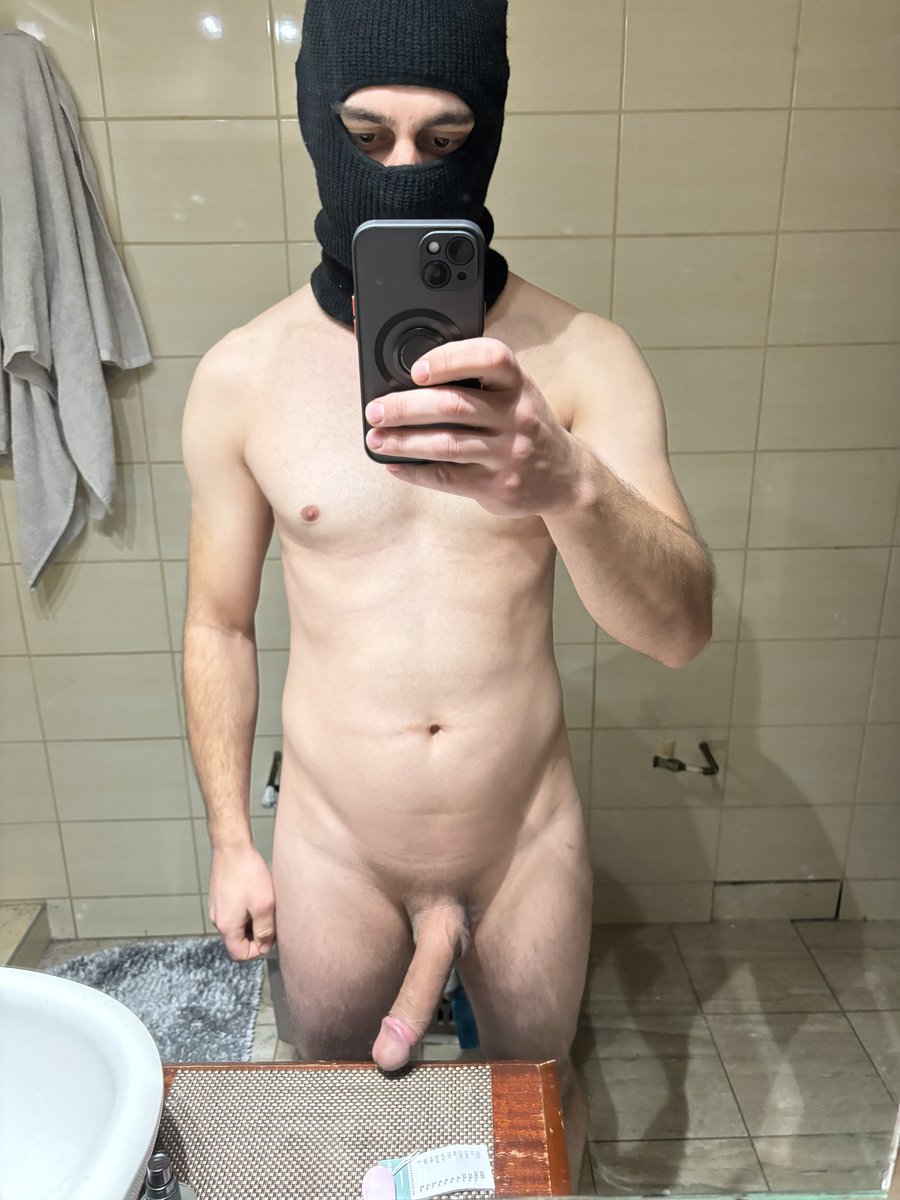 goonersupporthu's tweet photo. Would you suck me out? https://t.co/PPYQX08C7i