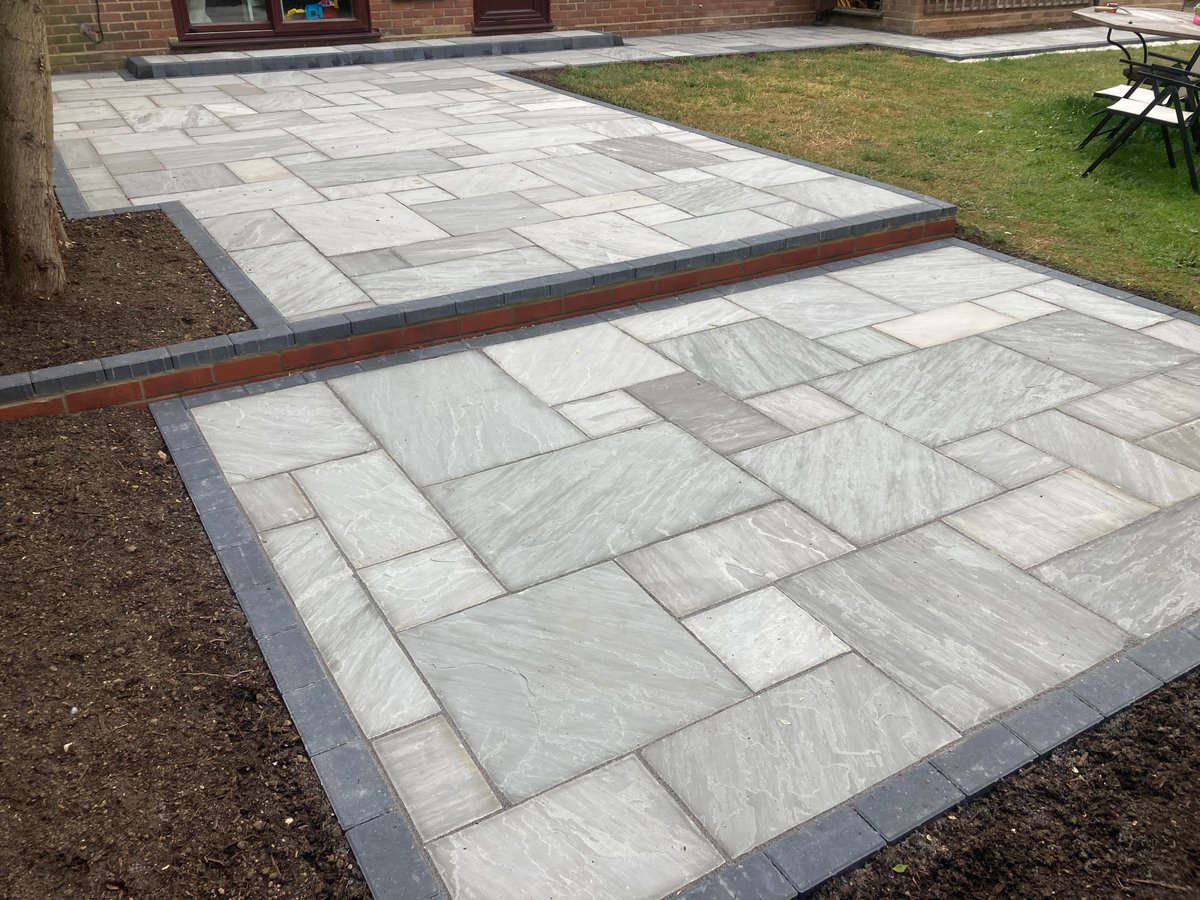 Green and Ground tweet media