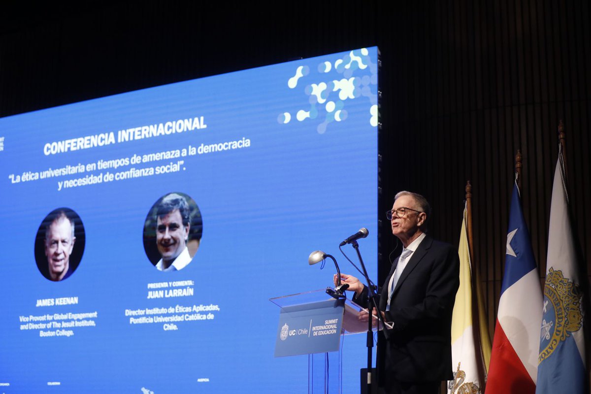 ucatolica_eng's tweet photo. "About global collaboration, there has to be a broader sense, students want their universities to be more organic in every way," says James Keenan, Vice Provost for Global Engagement of @BostonCollege at the International Education Summit of UC Chile. https://t.co/4AxljCTxxi