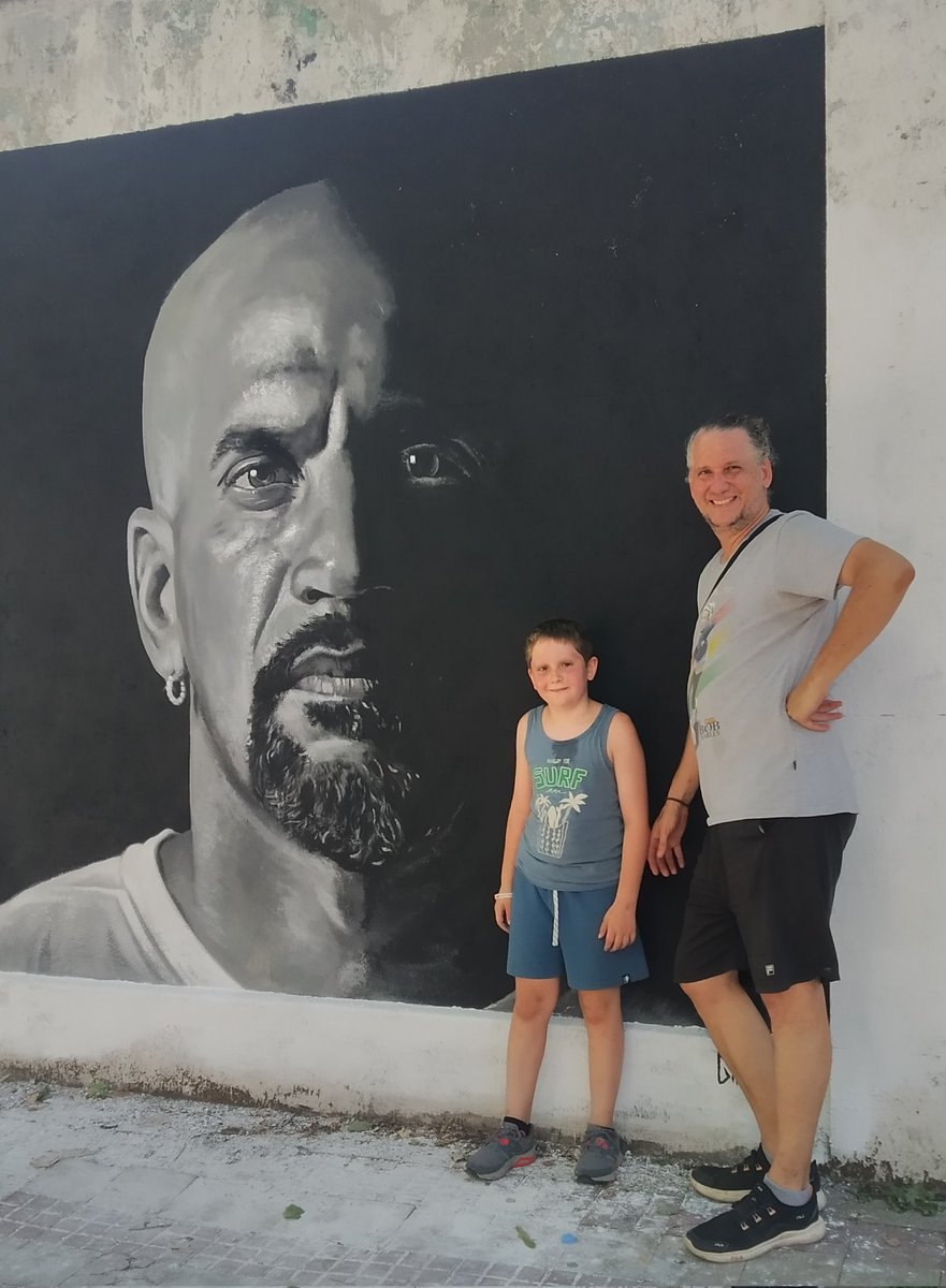 MuralesLaPlata's tweet photo. El #mural de Juan Sebastian Veron. El #mural definitivo #EDLP ❤️🇵🇪. En Diag 78 e/3 y 4 #LaPlata https://t.co/IS3FhaeN89