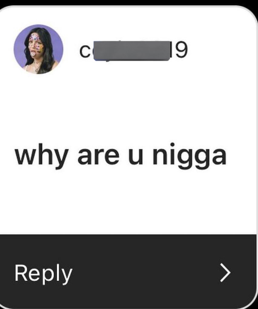 BalusaTrish's tweet photo. Example of fake outrage from a racist.
Calling me a racist whilst calling me a Nigga in another post.
She thought her comments/questions were coming through anonymously . #BBUK #ArTrish https://t.co/ktZ9dwaPhK