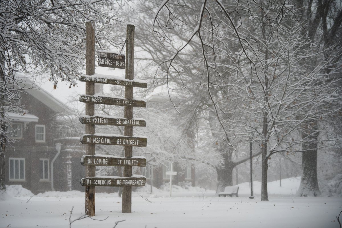 WPUAthletics's tweet photo. Living in a snow globe ☃️🌨️ https://t.co/OHQpwGP1MM