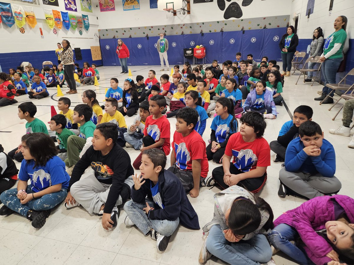 At #WestZD6 we started the new year with an assembly teaching  PBIS skills and having some fun playing games. The best part was the rainbow of brand new shirts celebrating the West House System! #ImAPuma <a href="/JedwardsJoseph/">Joseph Edwards</a>