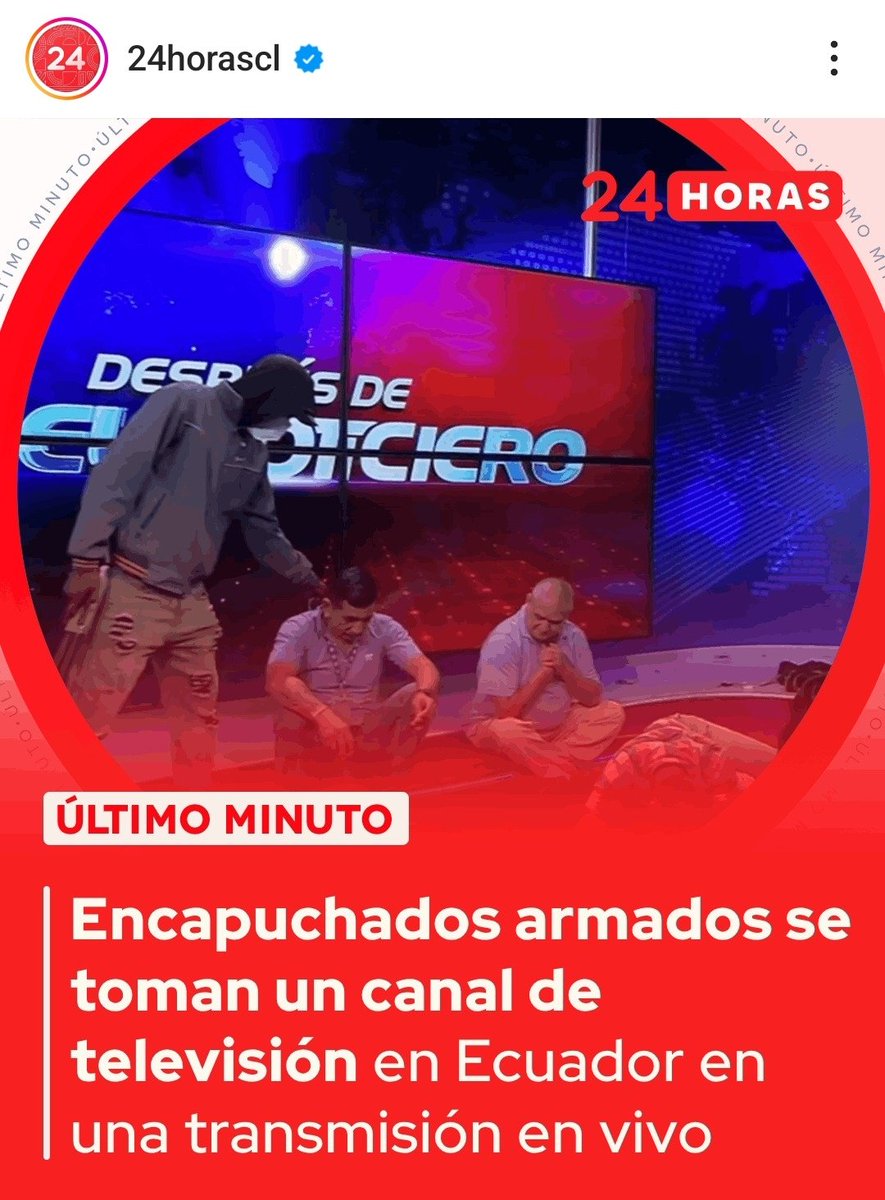 AngelDLaCruz_'s tweet photo. En Ecuador los narcos amigos de Boric y la izquierda se tomaron un canal de TV mientras emitía en vivo.
Esto mismo veremos en Chile si no usamos a las FFAA para aniliquilar a los delincuentes.
#ffaaalpoder https://t.co/eIlkhPWYhy