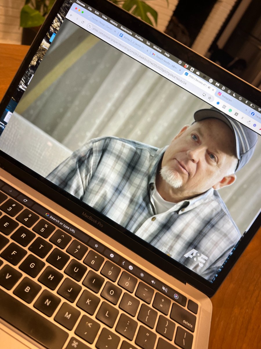 Did you see it? #secretsofpolygamy aired last night on A&amp;E! Courage 365 got a "thank you!"

I am so thankful for the brave survivors who shared their stories in order to help others. 

(Watch on A&amp;E or stream on the A&amp;E app, Hulu LIVE, or Philo).