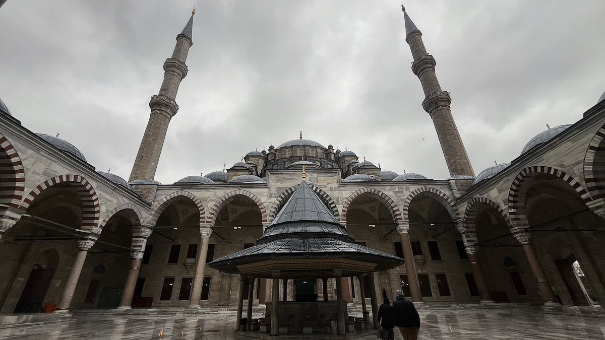 okbond07's tweet photo. Küçük bi tarihi yarım ada turu :) https://t.co/Bi3wfz7LWP