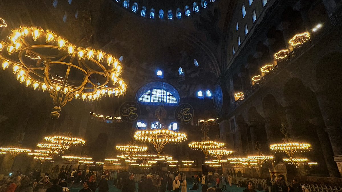 okbond07's tweet photo. Küçük bi tarihi yarım ada turu :) https://t.co/Bi3wfz7LWP