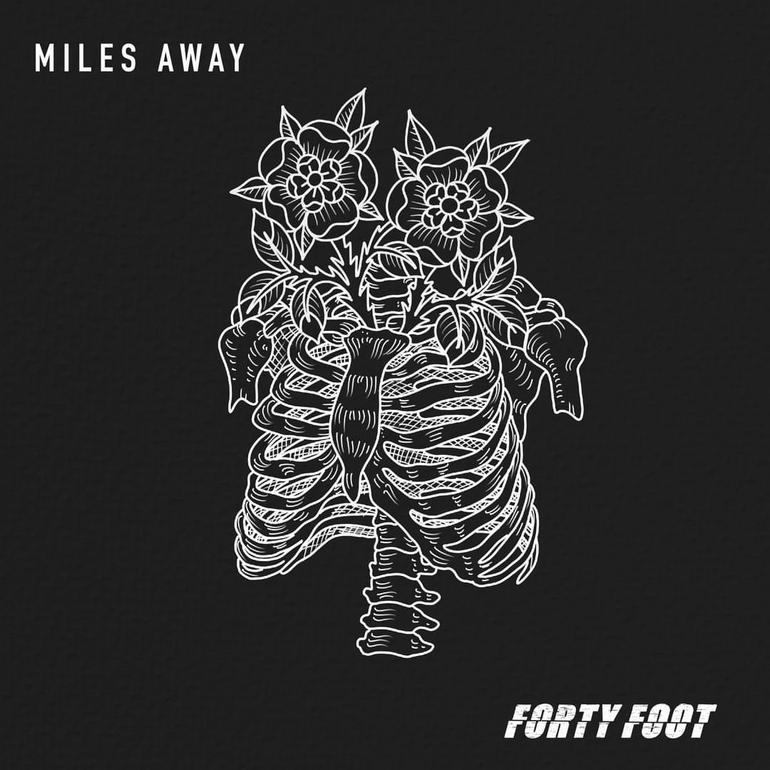 Stripped You can always tell a good song when it sounds good in its purest stripped back form. Dublin altrockers @FortyFootBand have released an acoustic version of ‘Miles Away’ and it’s just about perfect. Check it out wherever you listen to music & follow the guys too! They…