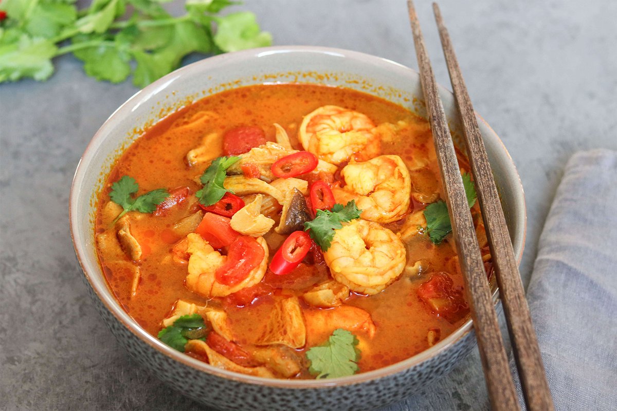 Our Keto Recipe of the week is Tom Yum Soup with Shrimp
shorturl.at/rCKT4
#ketogenic #ketodiet #ketosis #ketogenicdiet #ketolife #ketofam #ketones #ketolifestyle #ketogeniclifestyle #ketoweightloss #ketofood #ketocommunity #ketorecipes #ketoaf #ketoliving #KetoGirl