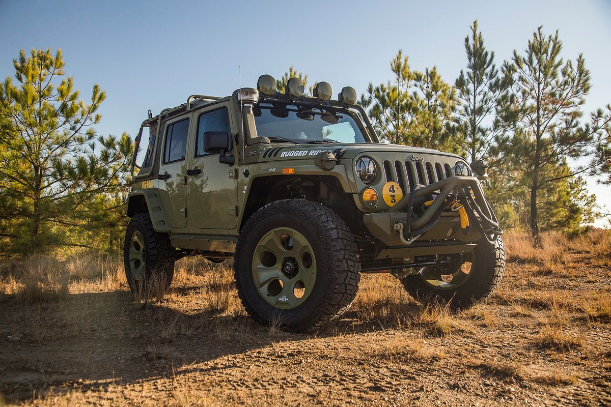 Unrivaled presence wherever it goes.

#caridjeep #ModifiedTrucks #jeep #westinautomotive #jeeping #offroad #4x4 #jeeprubicon #jeepwave #gladiator #jeepbeef #jeepnation #jeepjl #jeeps #wrangler #jeeplove #rubicon #jeepjt #jeepporn #jeepjk #jeepwranglerunlimited #overland