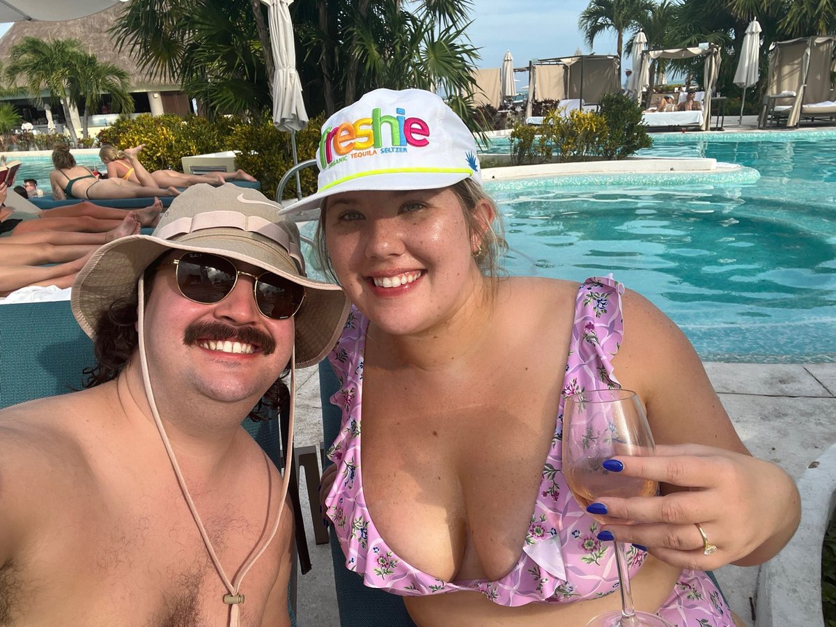 Rez tweet media