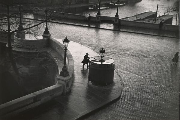 André Kertész. 
Le pont Neuf 
1931. Paris
