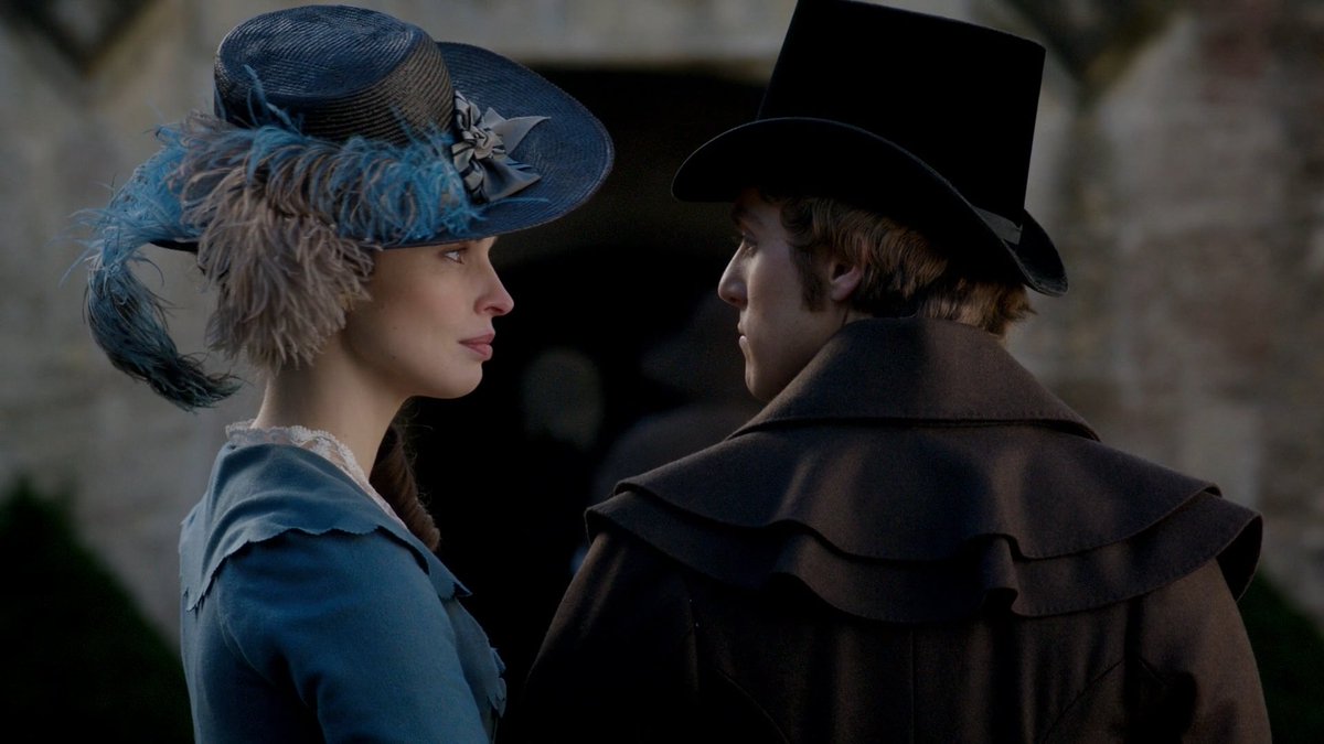 WarlegganGeorge's tweet photo. It is #TophatTricornTuesday with memories of our return from our wedding journey... oh... look, nosy neighbours. (Pictures: #Poldark S2 Ep9) https://t.co/SSwXWSwRQd