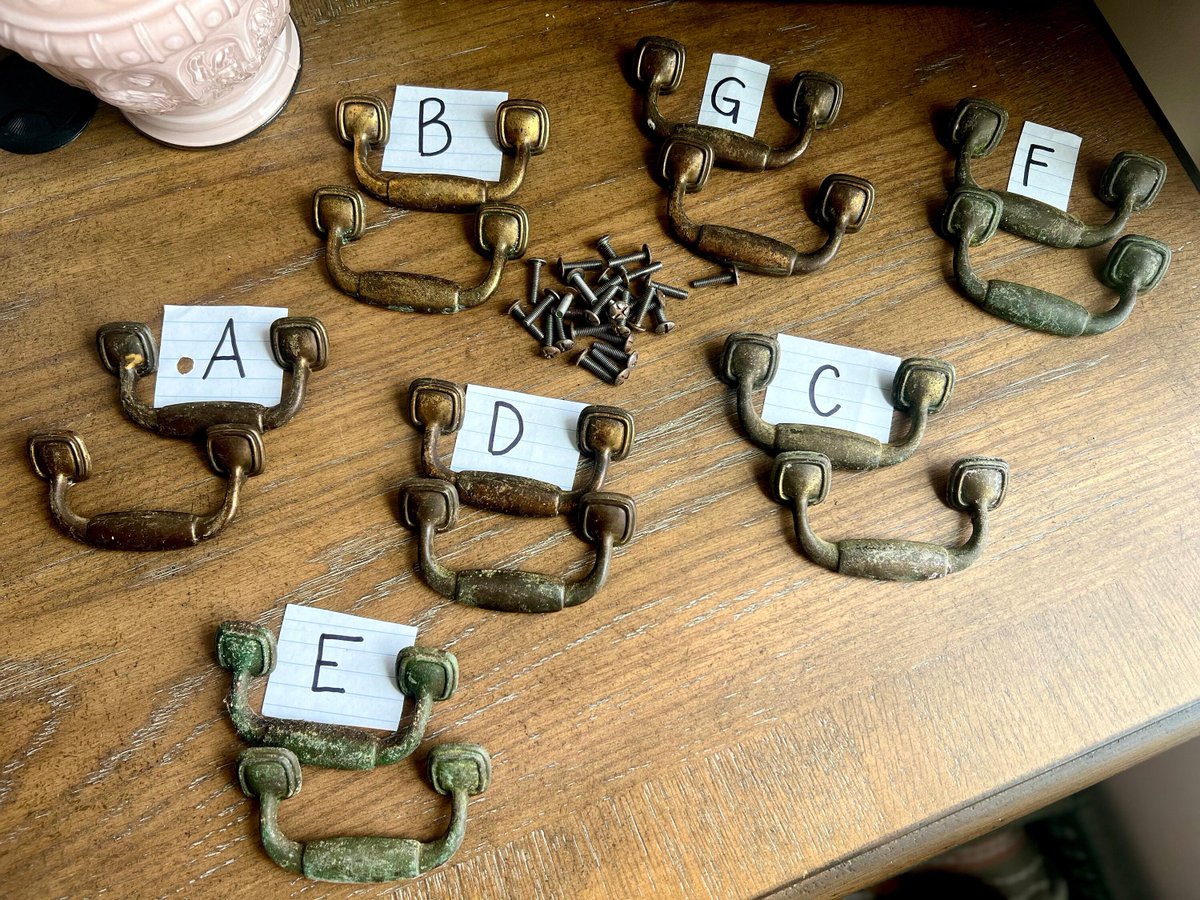 VSeagrape's tweet image. Drawer Pulls, Pairs Vintage Brass Hardware Drawer Pulls Handles, 3'' Center Hardware, Vintage Hardware, Vintage Drawer Pulls, Metal Handles $18.00 at etsy.com/listing/139750… #VintagePulls #VintageKnobs