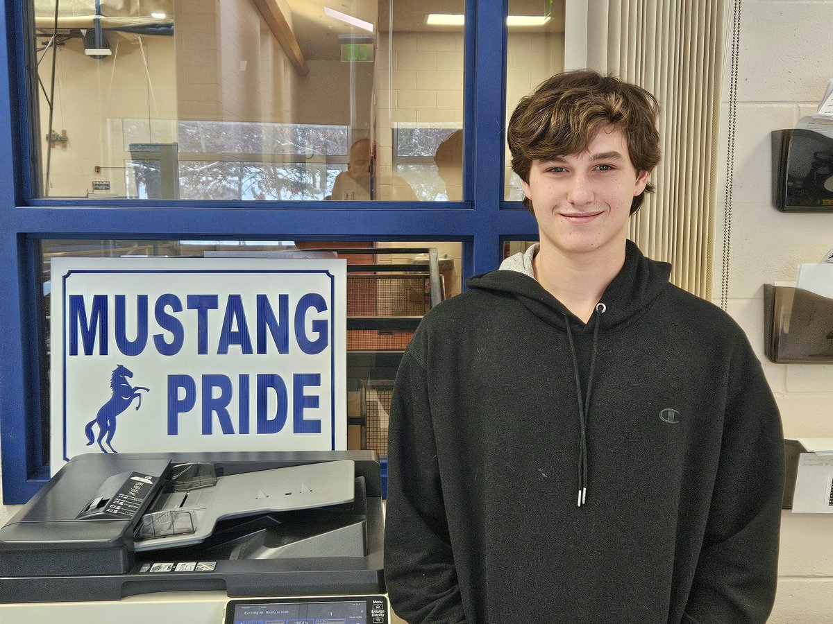 Congratulations to our Student-Athletes of the Week (Week of 1/1/24):

- Charity Johnson of the Girls Indoor Track Team: broke the school record in the Shot Put at 35'11".
- Henry Eaton of the Boys Hockey Team: scored 3 goals including the game winner over Dedham.

Great job!