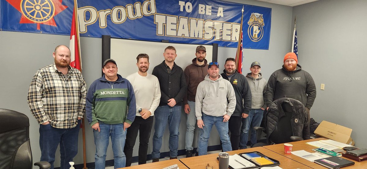 gesweiler's tweet image. Thank you @Daniel_Blaikie for attending the #TCRC Division 76 monthly meeting to discuss the newly proposed Anti-Scab Legislation. @TeamstersRail @TeamstersCanada