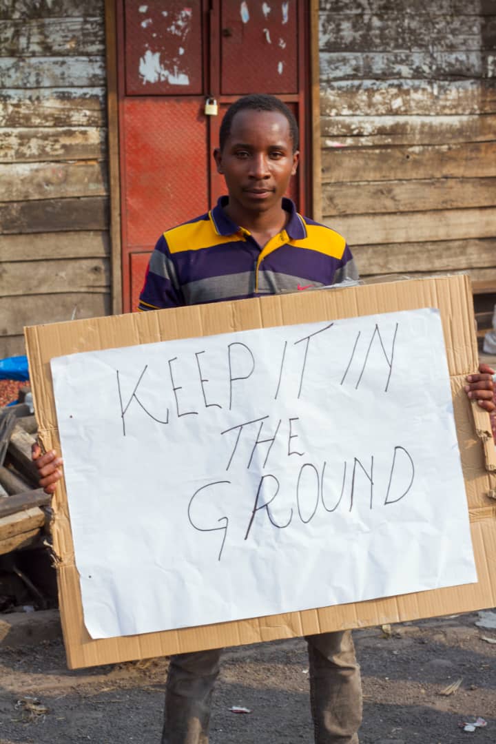 The big polluters already have to pay for the losses and damage caused to the peoples of the Global South, ruined by injustice on all sides. We demonstrated to demand justice. #SaveVirunga @wphfund @ExtinctionR @ukycc @FridayForFuture