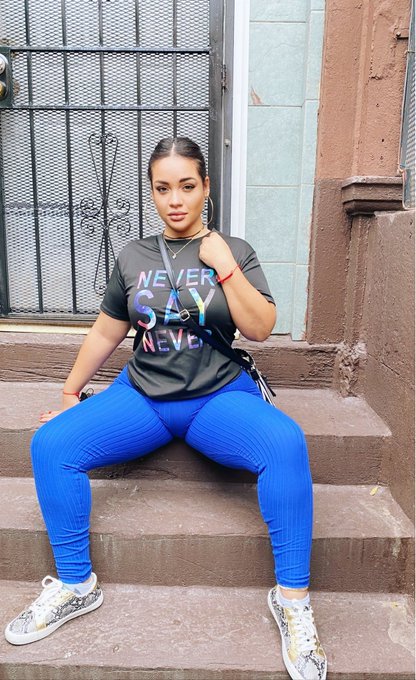 Te espero en mi onlyfans x solo 4$ https://t.co/ackPxIfl7u