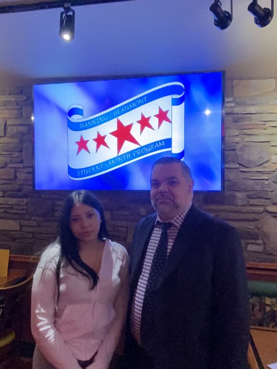 MelissaLee247's tweet image. Congratulations Emily 👏🏼 January Student of the Month for New Horizon High School! 🐎🎓🙌🏽Thank you for setting a great example for others &amp;amp; giving back to your school &amp;amp; community @BanningUnified #StallionPride #CoombsAltEd