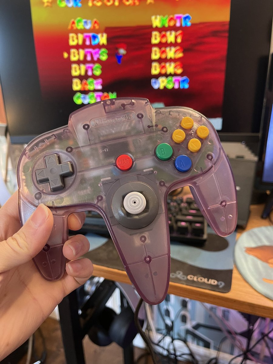 Dyloosional's tweet photo. new year new controller new category 

(learning 120 ⭐️ all month)

https://t.co/z1jsSWrDCo https://t.co/U4xRazrN2E